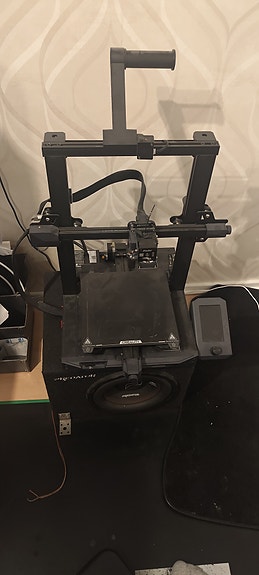 Creality ender-3 S1 3D printteri