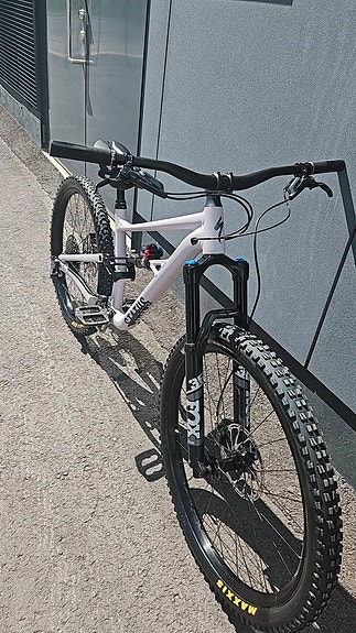 Specialized Status 2 140