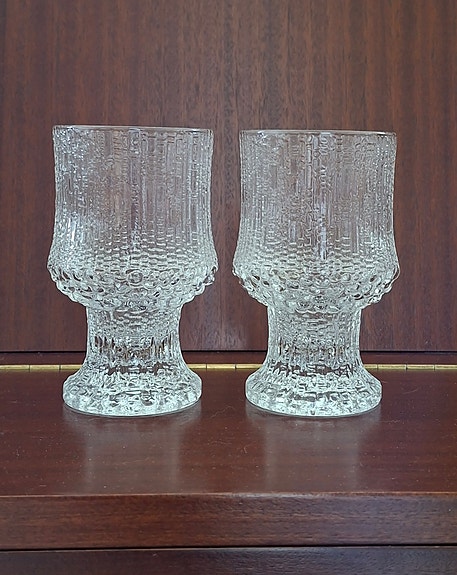 Käyttämättömät Iittala Ultima Thule viinilasit kirkas 2 kpl