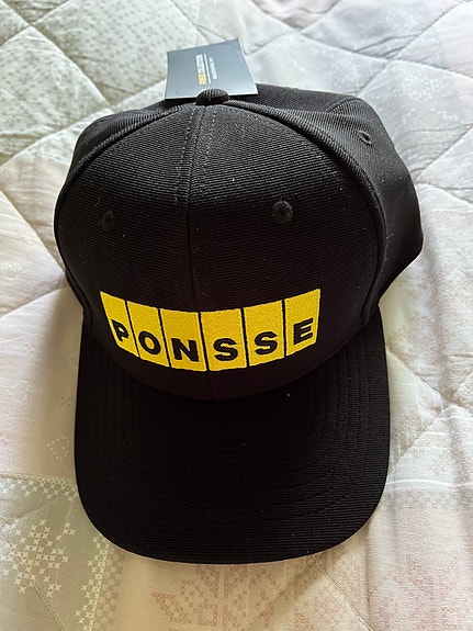 Ponssen lippalakki