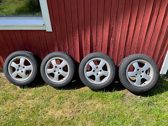 Ford focus talvirenkaat aluvanteilla