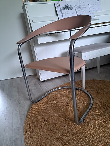 Design tuoli