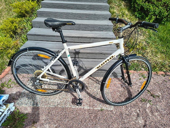 Kona Dew 58cm
