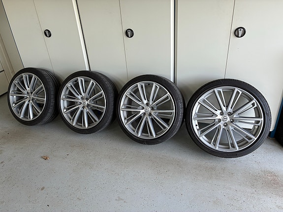 Volvo 21” vannesarja Pirellin 245/35R21 kesärenkailla