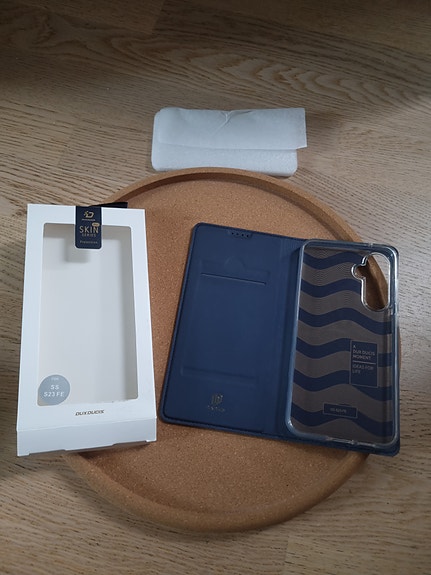 Samsung Galaxy S23 FE -kotelo