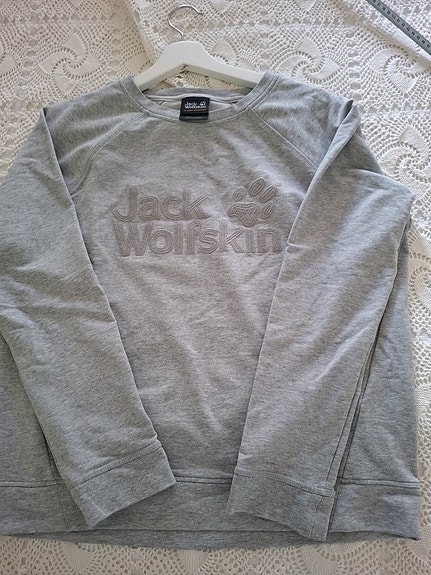 Jack Wolfskin -kollaripaita