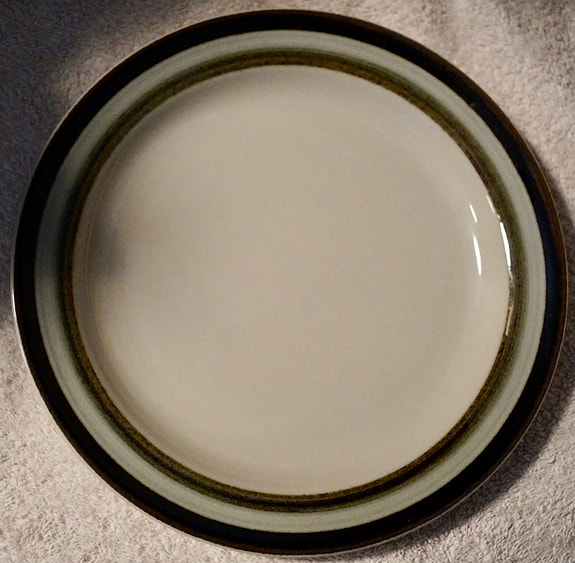 Karelia lautaset