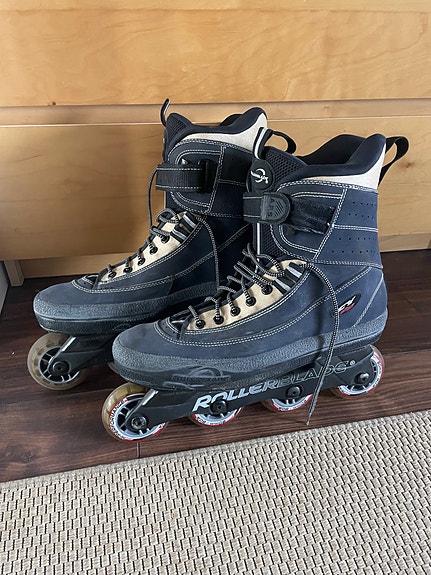 Rollerblade rullaluistimet musta