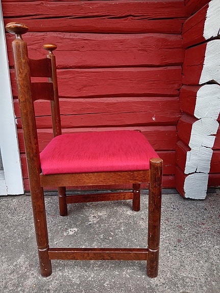 Ruokailuryhmän tuolit