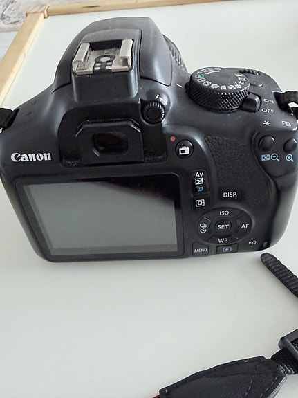 EOS 1300D Canon-kamera