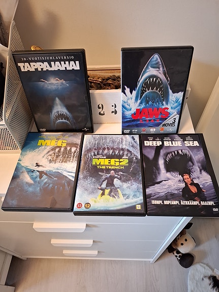 Tappajahai, Jaws 2–4, Meg, Meg 2 ja Deep Blue Sea DVD-paketti