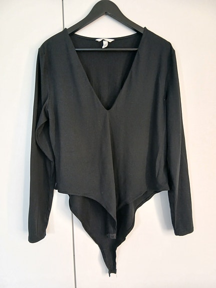 H&M musta body