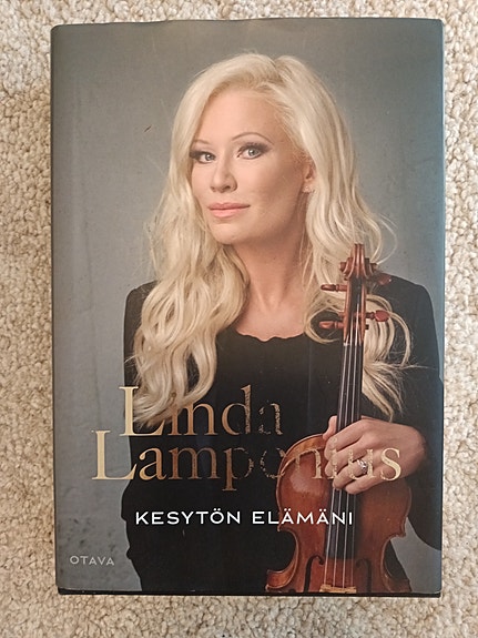 Linda Lampenius – Kesytön elämäni kirja