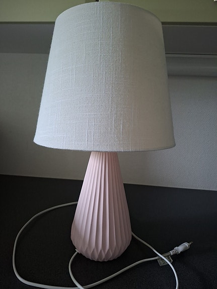 Pöytävalaisin 47 cm kork.