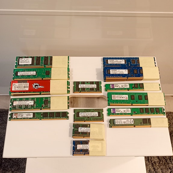 DDR2- ja DDR3-RAM-muistit
