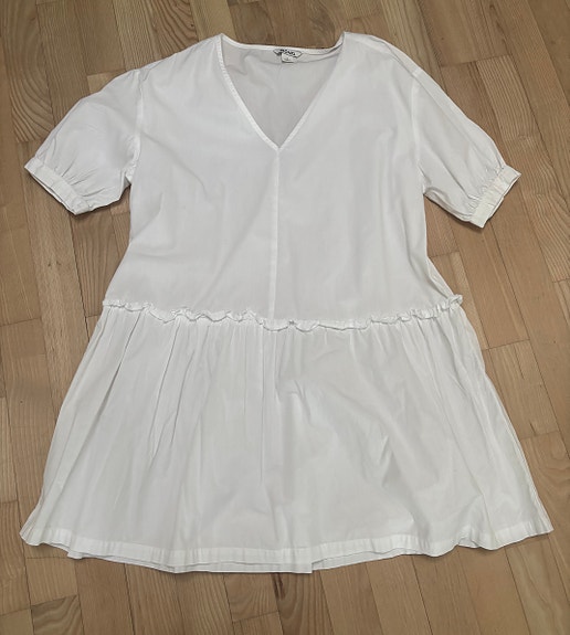 MONKI - valkoinen mekko  (S-L)