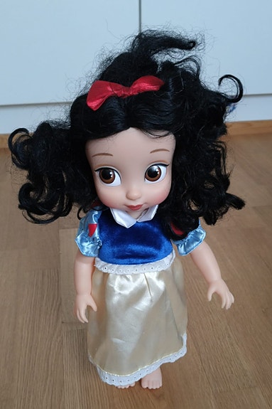 Disney Lumikki nukke