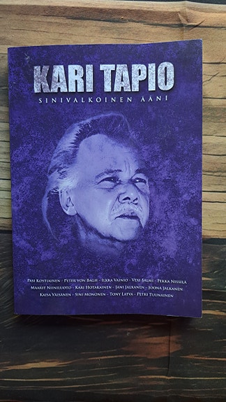 Kari Tapio Sinivalkoinen ääni