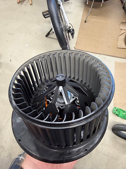 Seat Leon / Valeo 698811 puhallinmoottori (OEM-osa)