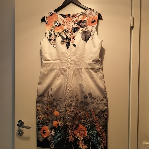 Hihaton mekko, kotelo mekko, juhla mekko,mekko