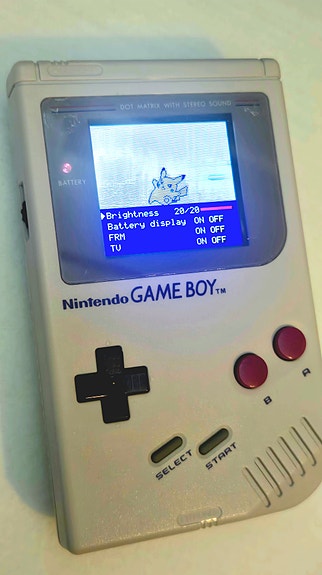 *Super Alennus!* Nintendo Game Boy DMG-01 (uusi näyttö + TV OUT)
