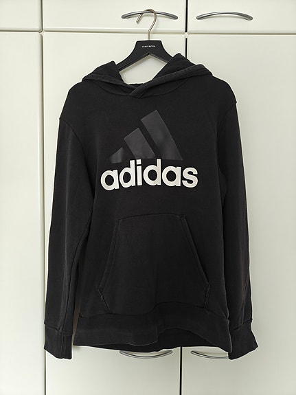 Adidaksen huppari (M)