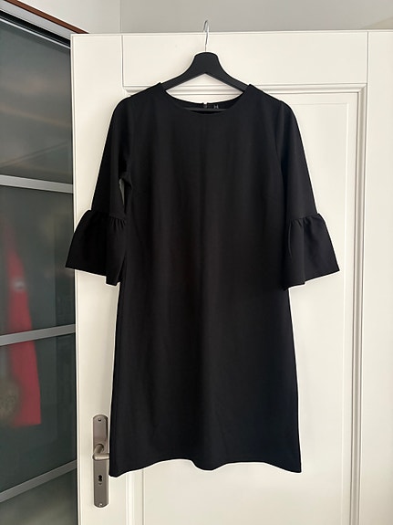 Product image 1 of 8