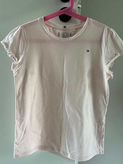 Tommy Hilfiger t-paita