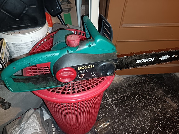 Bosch AKE 35 S sähkökettinkisaha