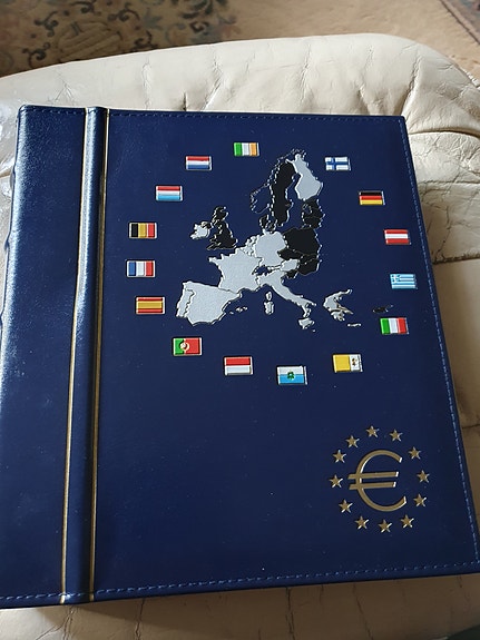 Euro kolikkokeräilykansio.