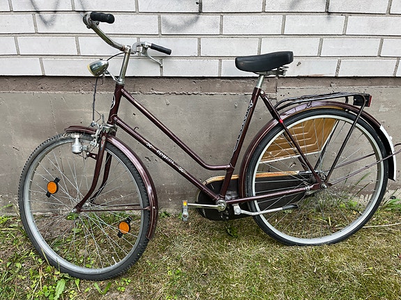 Consul 28" naisten pyörä