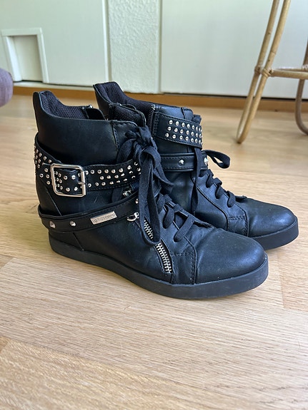 Kiilakorkonilkkurit 39