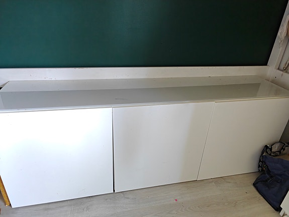 Ikea bestå kokonaisuus