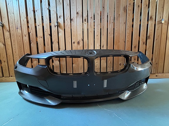 BMW f30 etupuskuri