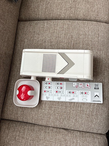 Tupperware mandoliini