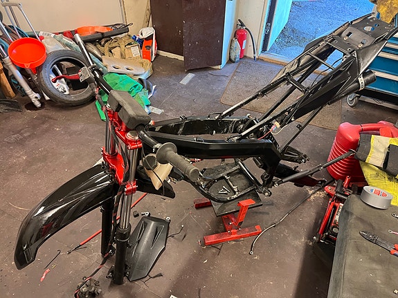 Aprilia sx osina
