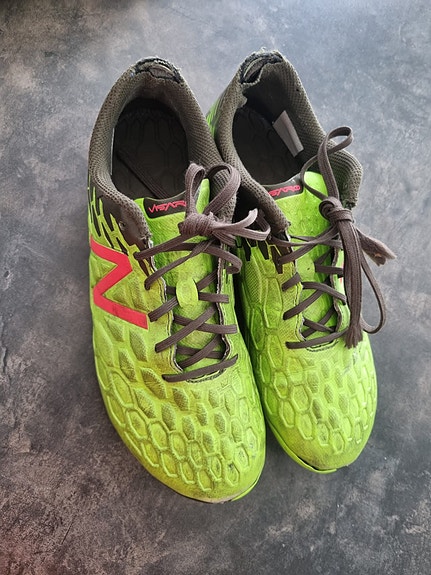 Jalkapallokengät koko 39-40
