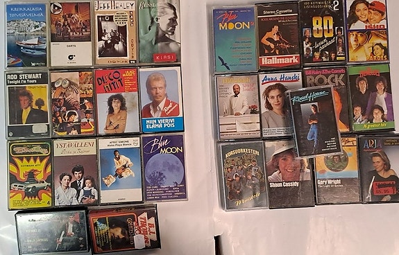 C-Kasetteja 27 Kpl Rock,Pop,Iskelmä ym.Koti/ulkomaista 70/80-Lukua.
