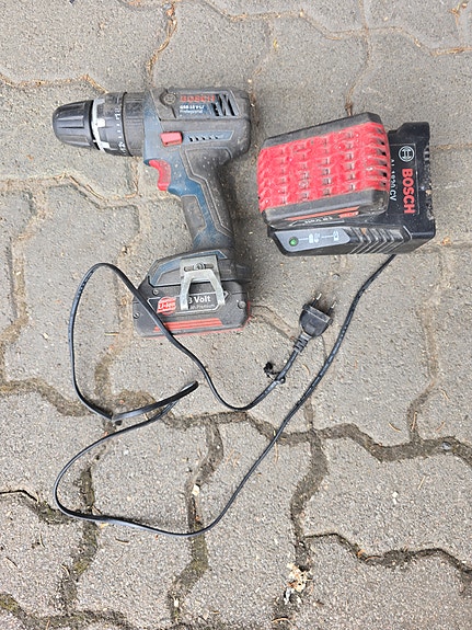 Porakone Bosch GSB 18 V-LI Professional