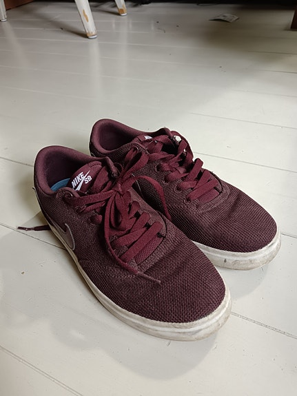 Nike tennarit