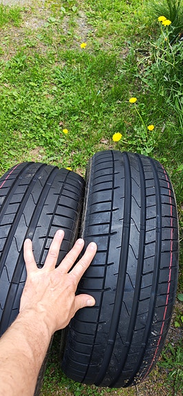 Petlas Velox Sport PT741 215/60/16