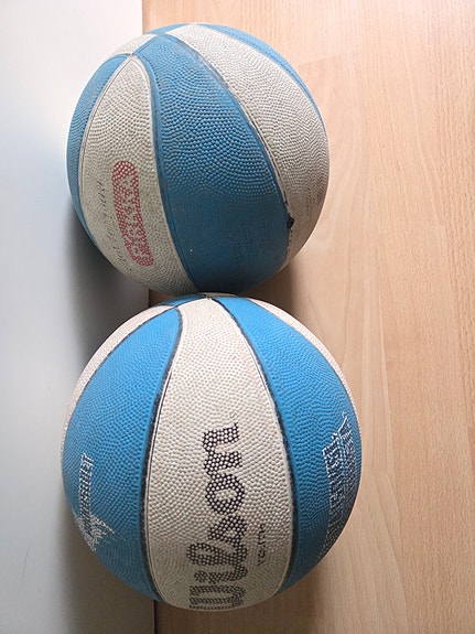 2 kpl 5 koko (n.7-12v.) Wilson koripallot.