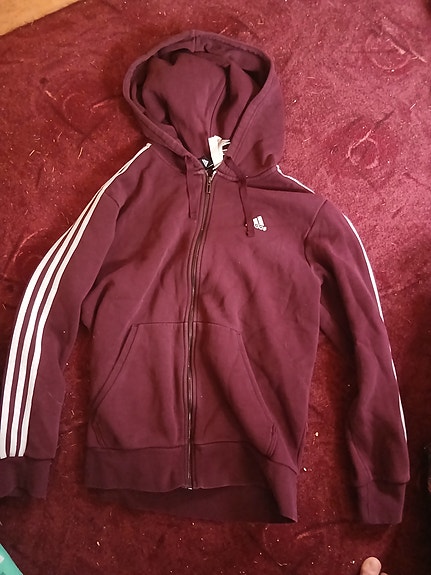 Adidaksen Huppari koko L