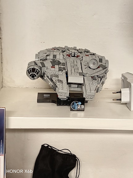 Lego Star Wars Millenium Falcon avaruusalus
