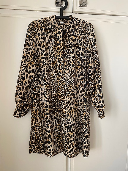 Arket leopardikuvioinen mekko 36