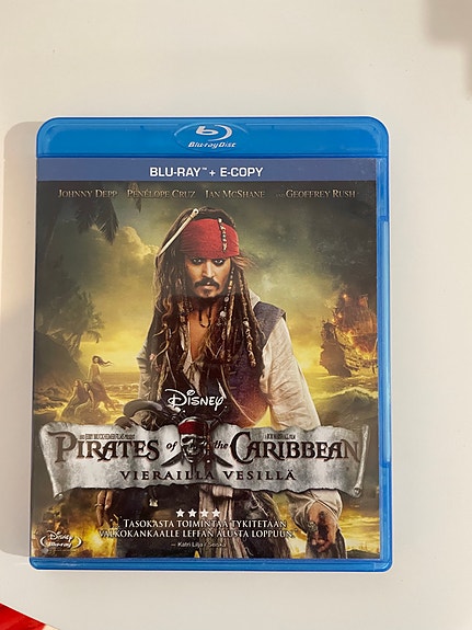 Pirates of the Caribbean: Vierailla vesillä Blu-ray elokuva