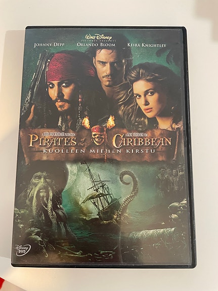 Pirates of the Caribbean Kuolleen miehen kirstu DVD