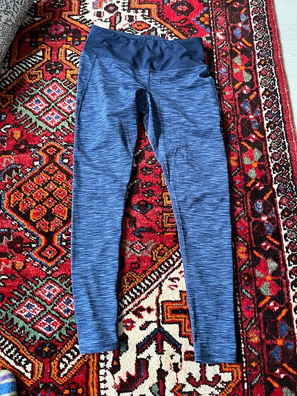 Siniset legginssit s-koko