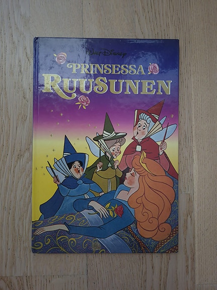 Walt Disney: Prinsessa Ruusunen -satukirja / lastenkirja