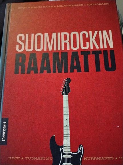 Suomirockin Raamattu - kirja, nuotit ja soinnut